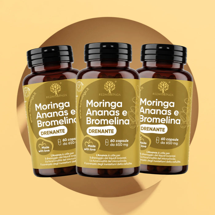 Drie flessen Moringa Ananas en Bromelaïne RedMoringa van 60 capsules, verpakking van 3 op gele achtergrond