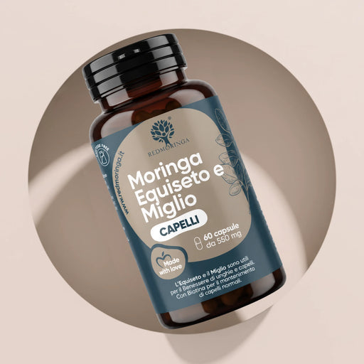 Fles Moringa Paardenstaart en Gierst RedMoringa, moringa haarsupplement met biotine, 60 capsules van 550 mg